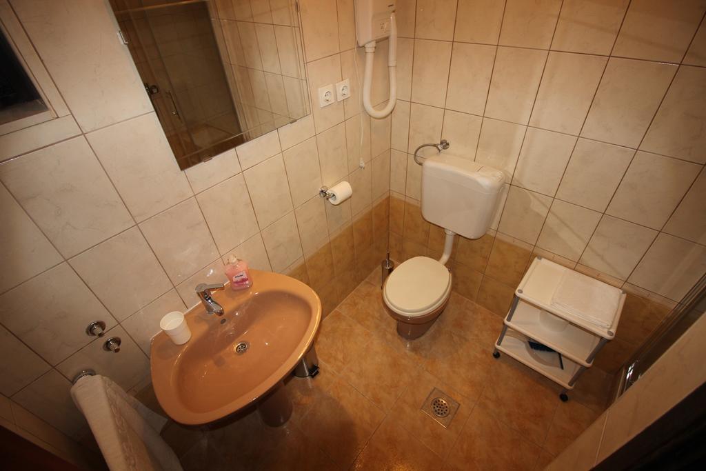 Apartments Nikola Новий Винодольський Екстер'єр фото