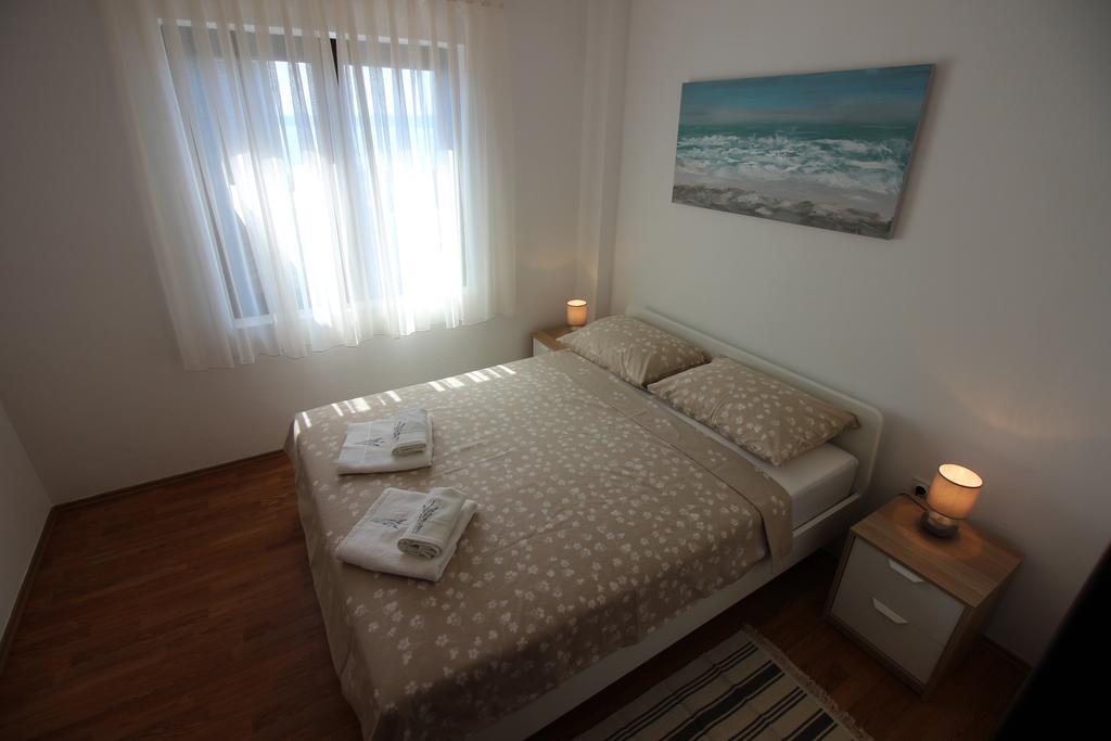 Apartments Nikola Новий Винодольський Екстер'єр фото